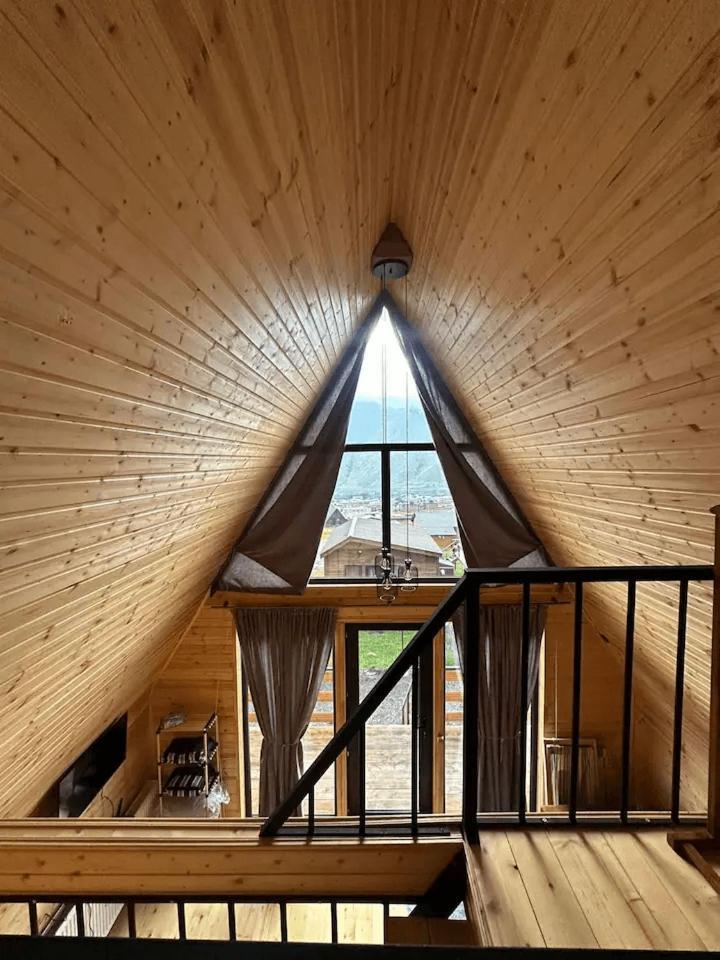 A&B Cottages Stepancminda Exteriér fotografie
